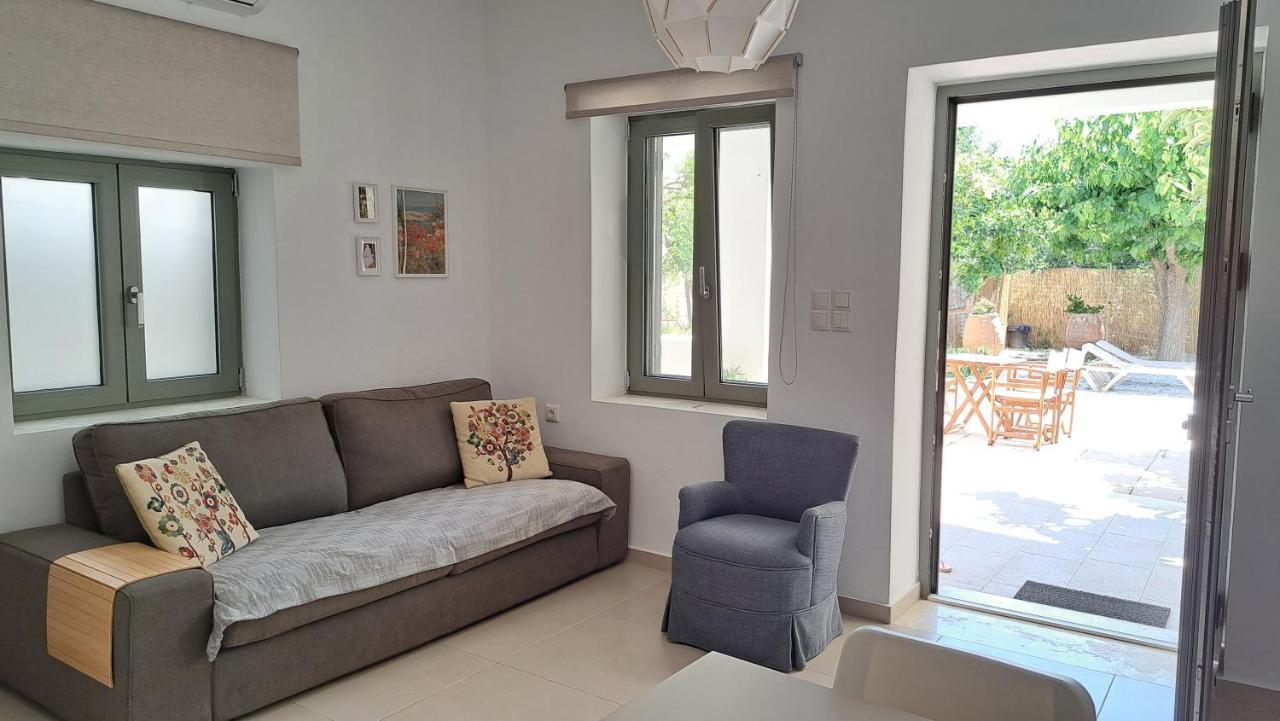 Ismini Apartment